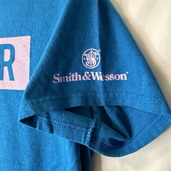 Smith & Wesson T-shirt GRL-PWR Blue Sz Medium CLEAN - Picture 3 of 8